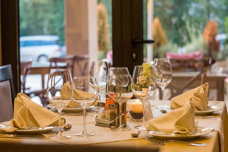 Douro Private Signature Tour – Customizable Experience - Wine Tasting at Quintas: Family Estate vs Premium Quinta Choices