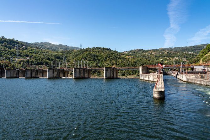Douro Valley Cruise Porto to Pinhão: Breakfast, Lunch and Tasting - Key things I’d pay attention to