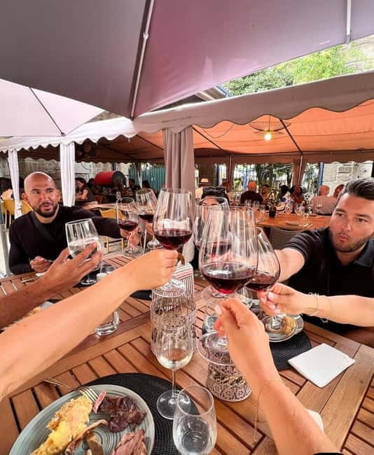 DOURO VALLEY: Premium Wine Tour, Winery Lunch & Private Boat - Who leads the day: what makes the guide matter