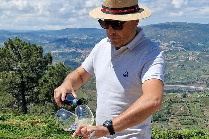 Douro Valley private tour full day - Quinta de Santa Eufemia: where the tasting time actually matters