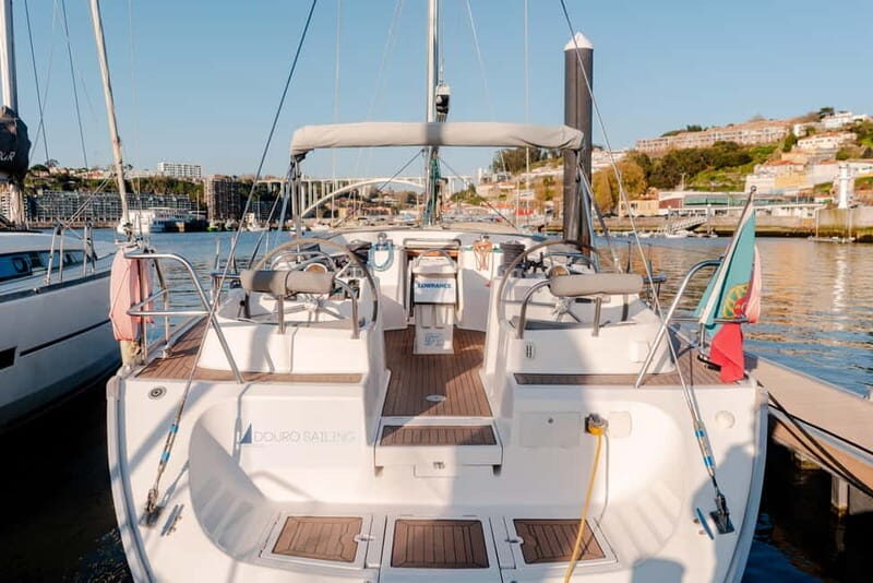 Porto Douro River Cruise: Sunny Day & Peaceful Sunset - Guided Time on the Douro River: Enough Story, Not Too Much