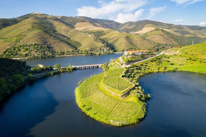 Private Douro Valley - Senses Experiences - Porto pickup and the drive that sets the mood on day one